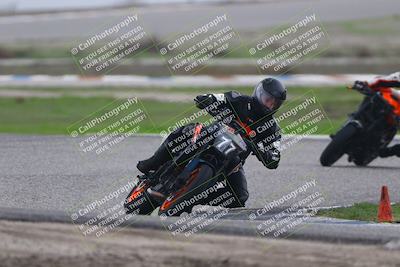 media/Nov-30-2025-TrackDaz (Sun) [[d8b22663df]]/A Group/Session 2 (Sunset)/